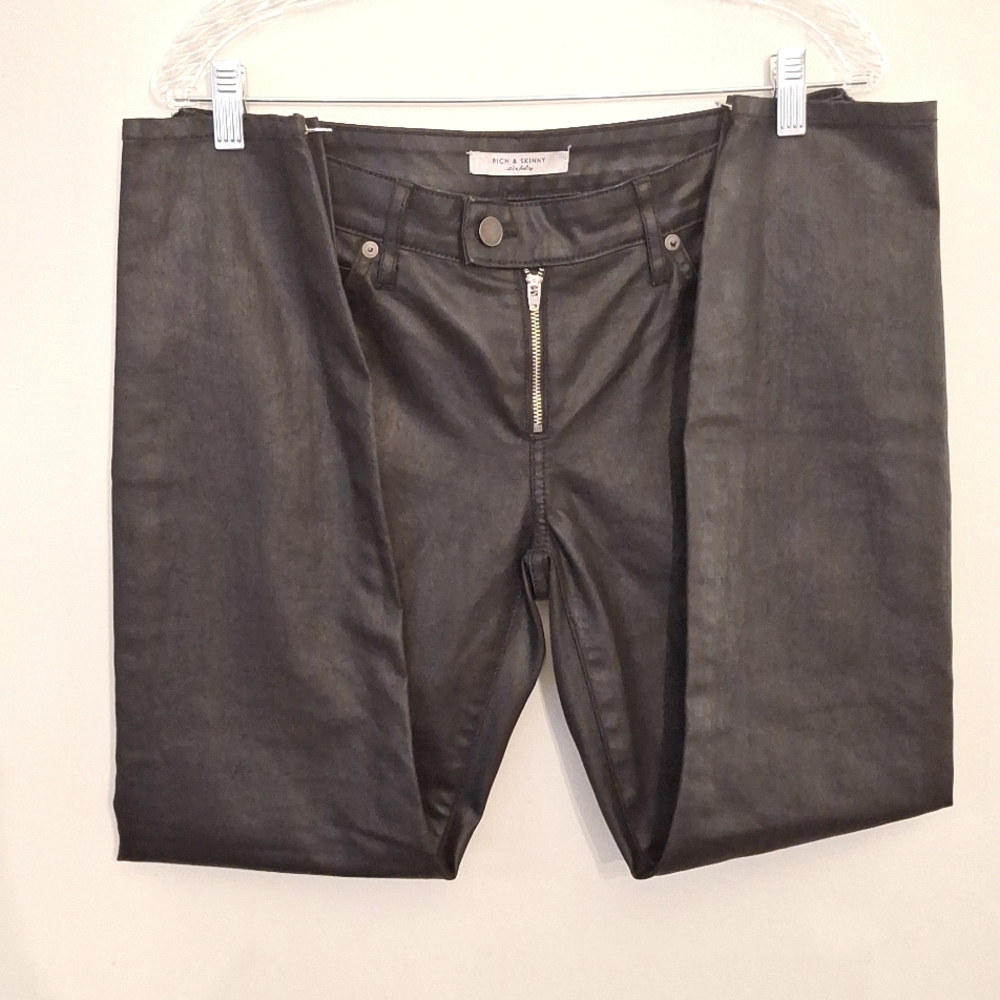 Rich and skinny black coated jeans